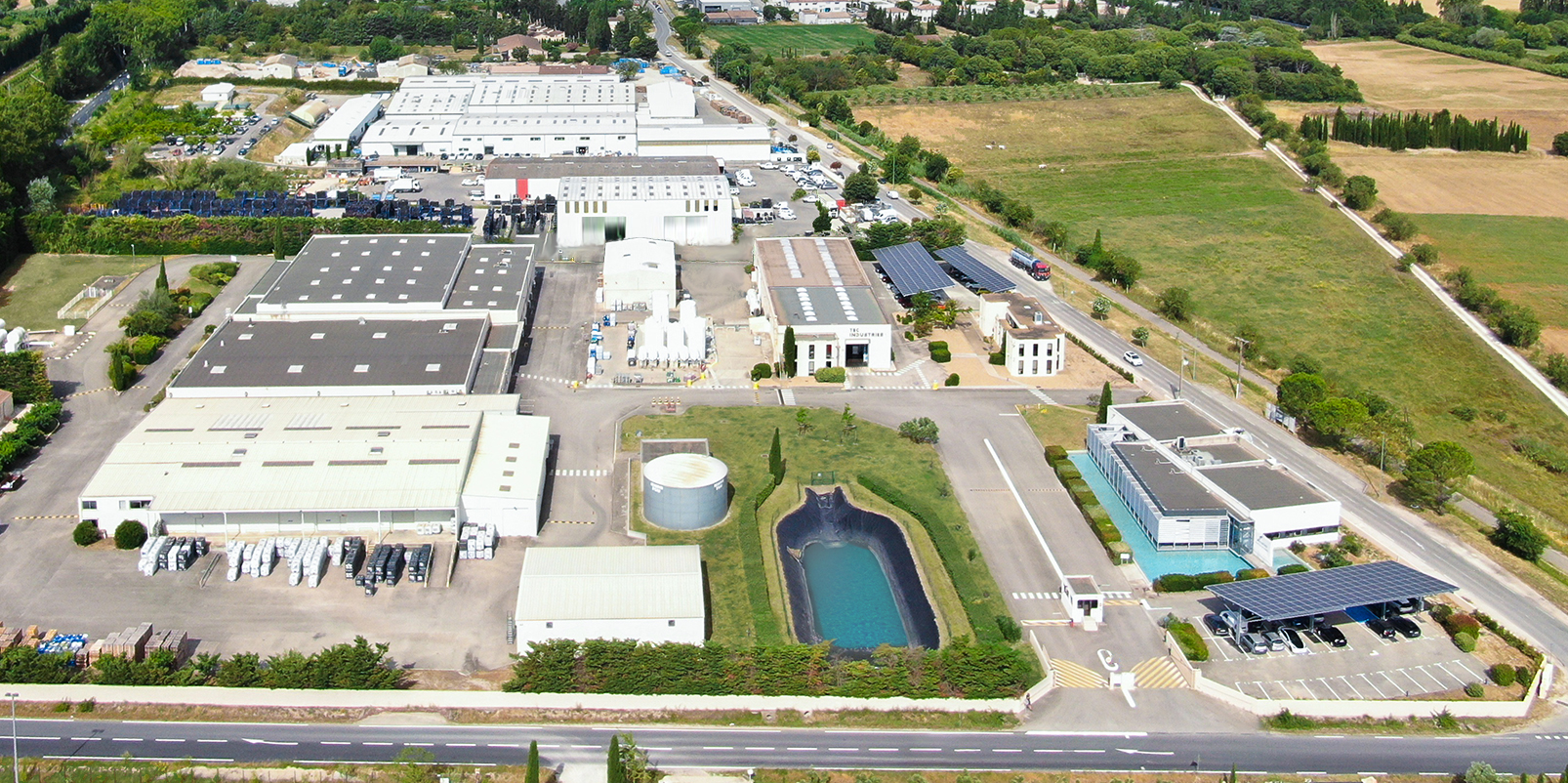 TEC INDUSTRIES fabricant de solvants industriels alternatifs pour le remplacement des CMR propose une gamme &eacute;tendue. Substituts au dichlorom&eacute;thane, &agrave; l&rsquo;ac&eacute;tone, au xyl&egrave;ne, au tolu&egrave;ne. Solvants sans pictogramme de danger, sans COV, sans PRP. Solvants biod&eacute;gradables. Solvants verts biosourc&eacute;s .